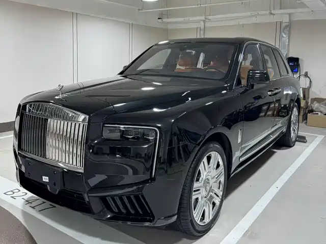Rolls Royce Cullinan Cullinan 2024 Four-Seat Version