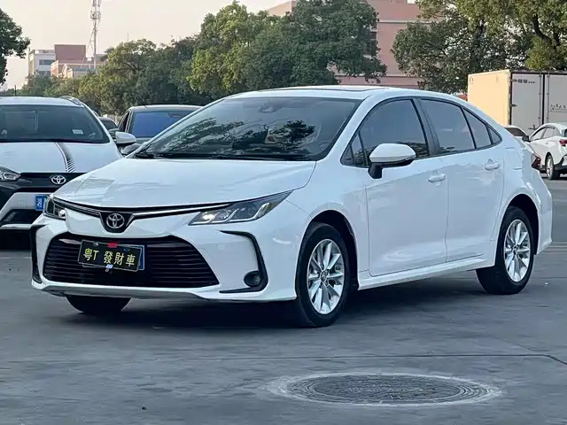 Toyota Corolla Corolla 2021 1.2t S-Cvt Deluxe Edition — фото