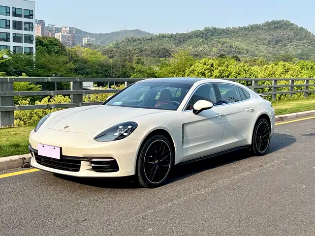 Porsche Panamera Panamera 2019 Panamera Executive Extended Edition 2.9t — фото