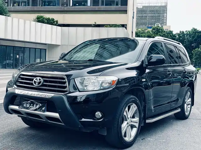 Toyota Highlander Highlander 2009 3.5l Four-Wheel Drive 7-Seat Luxury Version — фото