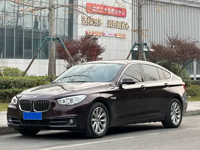 Bmw Bmw 5 Series Gt Bmw 5 Series Gt 2014 528i Leading Model — фото