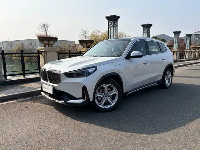 Bmw Bmw Ix1 Bmw Ix1 2025 Edrive25l X Design Package — фото