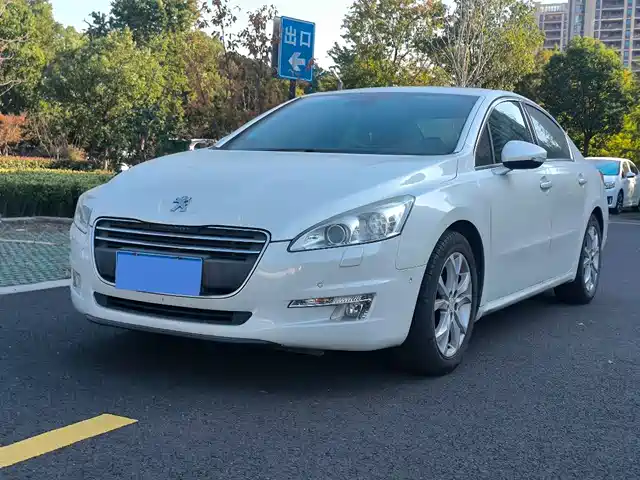 Peugeot Peugeot 508 Peugeot 508 2011 2.3l Automatic Luxury Version