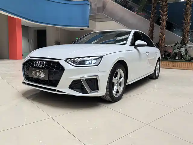 Audi Audi A4l Audi A4l 2020 35 Tfsi Fashionable And Dynamic — фото