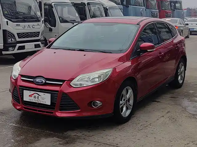Ford Fox Focus 2012 Hatchback 1.6l Automatic Fashion Model