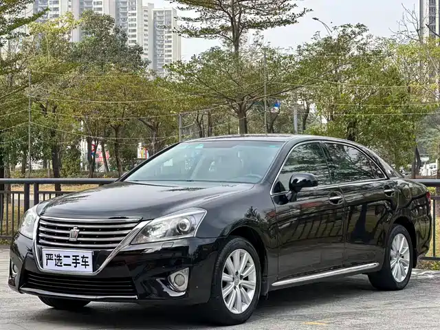 Toyota Crown Crown 2012 2.5l Royal Leather Edition