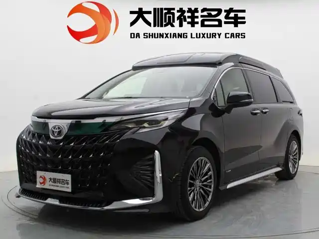 Toyota Gravia Grevia 2024 2.5l Hybrid Comfort Edition — фото