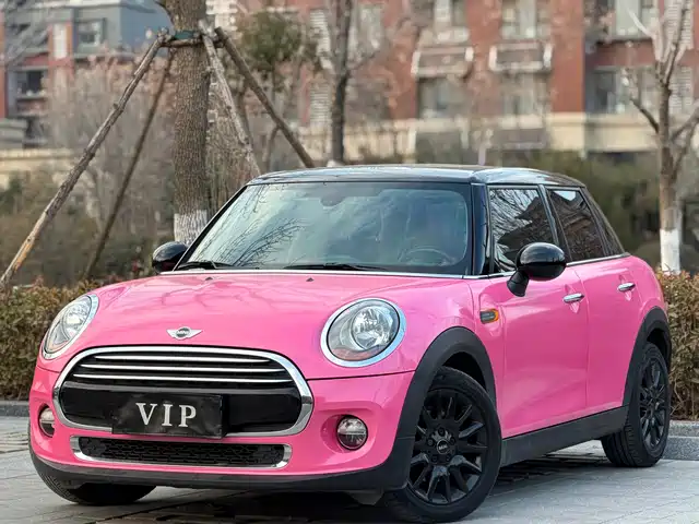 Mini Mini Mini 2018 1.5t Cooper Classic Five-Door Edition — фото