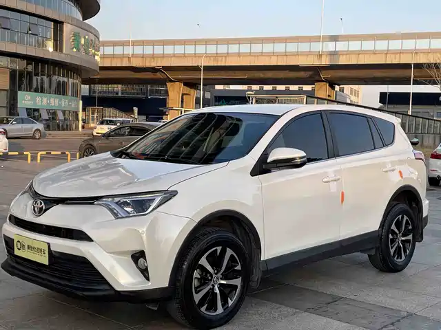 Toyota Rav4 Rongfang Rav4 Rongfang 2016 2.0l Cvt Two-Wheel Drive Urban Version National V — фото