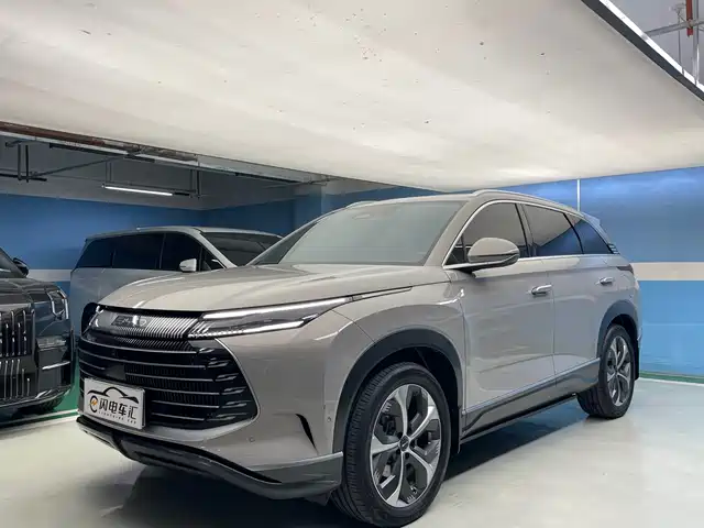 Byd Frigate 07 Corvette 07 2023 Dm-I 100km Flagship Model