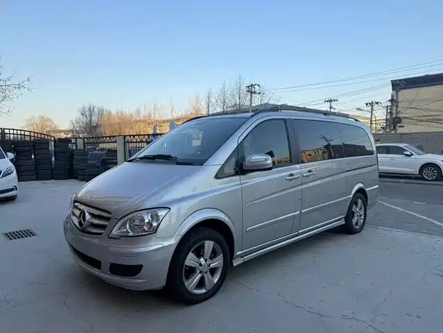 Mercedes-Benz Viano Viano 2013 3.0l Special Edition — фото
