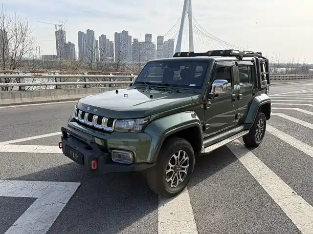 Beijing Cross Country Beijing Off-Road Bj40 Beijing Off-Road Bj40 2020 2.0t Automatic Four-Wheel Drive City Hunter Version Supreme Type — фото