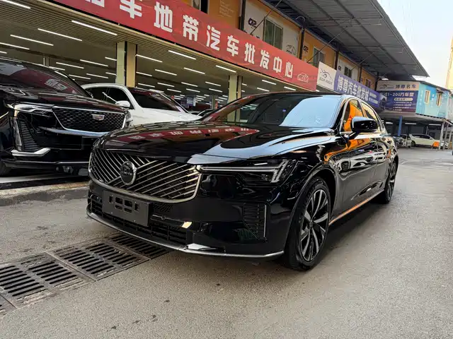 Volvo Volvo S90 Volvo S90 2026 B5 Zhiyi Luxury Edition