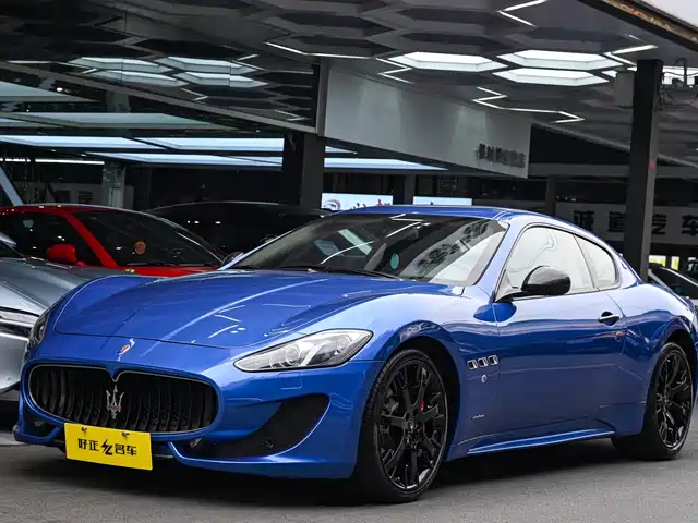 Maserati Granturismo Granturismo 2013 4.7l Sport F1 — фото