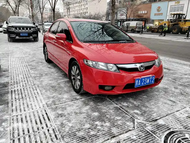 Honda Civic Civic 2009 1.8l Automatic Comfort Version — фото