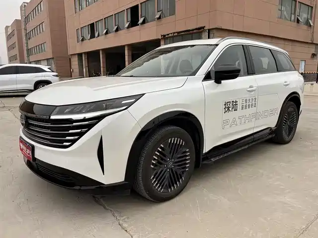 Nissan Explore The Land Tanlu 2024 380vc-Turbo Four-Wheel Drive Zhizun Edition 6 Seats — фото