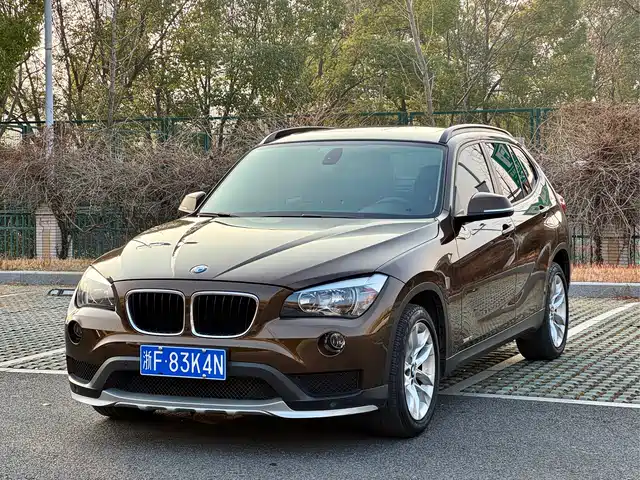 Bmw Bmw X1 Bmw X1 2015 Sdrive18i Stylish Upgraded Version — фото