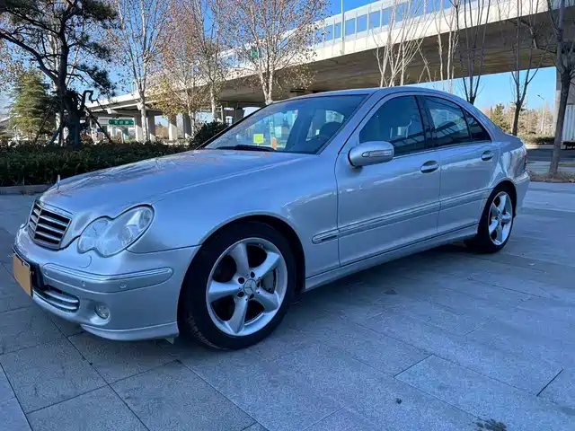 Mercedes-Benz Mercedes-Benz C-Class (Imported) Mercedes-Benz C-Class (Imported) 2006 C 230 Fashion Model