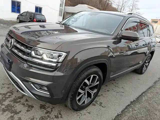 Volkswagen Tuang Touron 2017 330tsi Two-Wheel Drive Luxury Version — фото