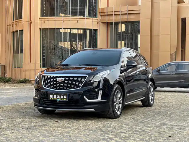 Cadillac Cadillac Xt5 Cadillac Xt5 2020 28t Luxury Model — фото