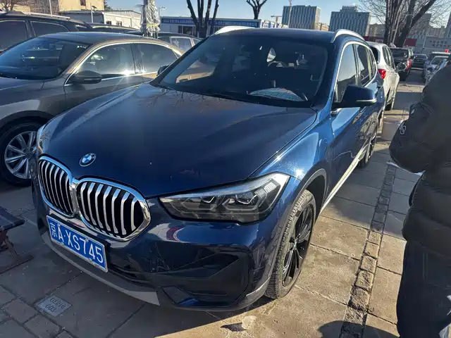 Bmw Bmw X1 Bmw X1 2020 Sdrive20li Fashion Model — фото