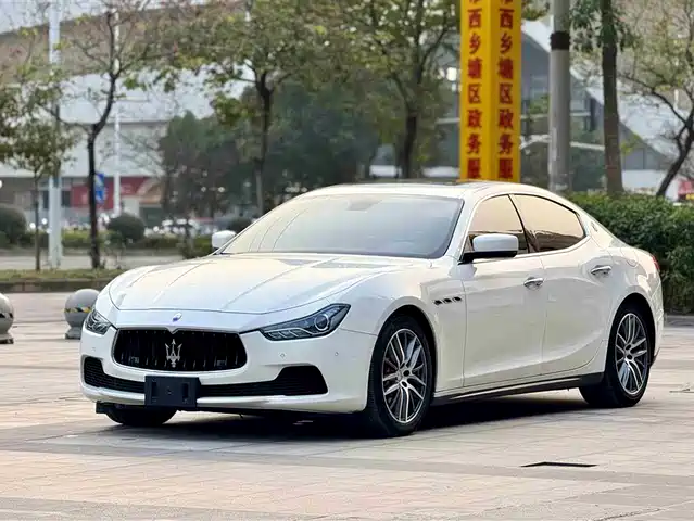 Maserati Ghibli Ghibli 2014 3.0t Standard Edition — фото
