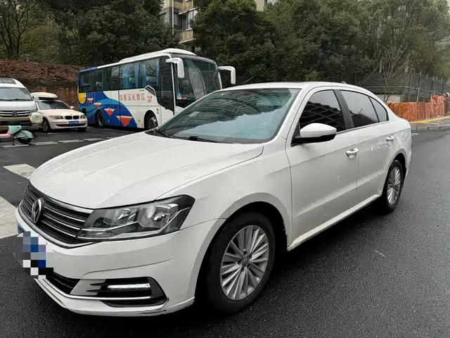 Volkswagen Lavida Lavida 2019 Lavida Qihang 1.5l Automatic Comfort Edition National Vi — фото