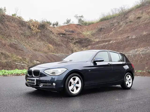 Bmw Bmw 1 Series (Imported) Bmw 1 Series (Imported) 2012 118i Sports — фото