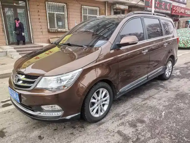 Baojun Baojun 730 Baojun 730 2016 1.5l Manual Luxury Model 7 Seats — фото