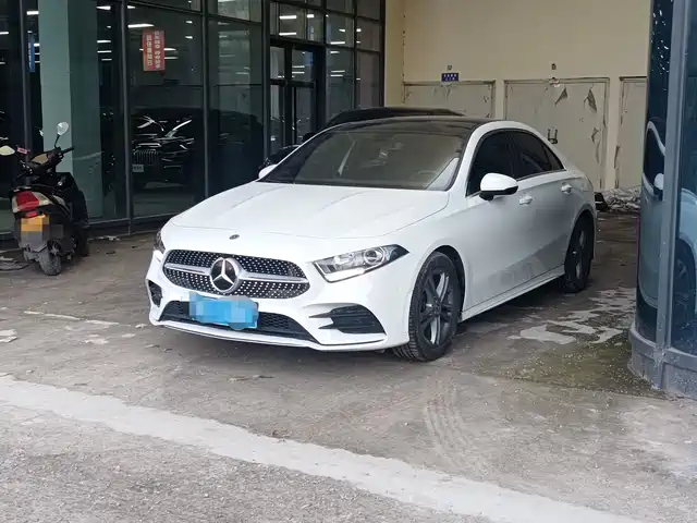 Mercedes-Benz Mercedes Benz A Class Mercedes-Benz A-Class 2021 A 180 L Sports Sedan