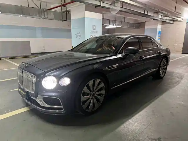 Bentley Galloping Flying Spur 2020 6.0t W12 Standard Edition — фото