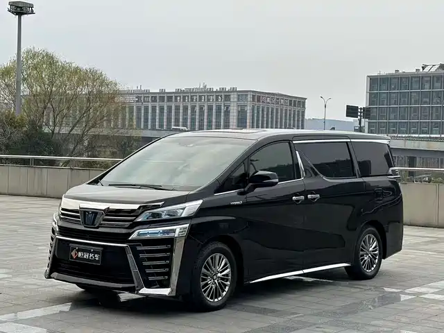 Toyota Wilfa Wilfa 2021 Crown Dual Engine 2.5l Hv Extreme Edition — фото