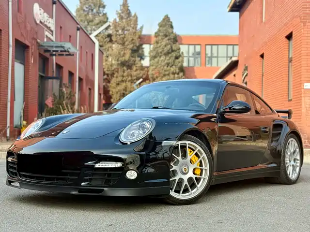 Porsche Porsche 911 Porsche 911 2010 Turbo S 3.8t
