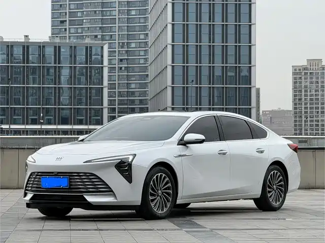 Buick Lacrosse Lacrosse 2023 28t Yuezun Edition — фото