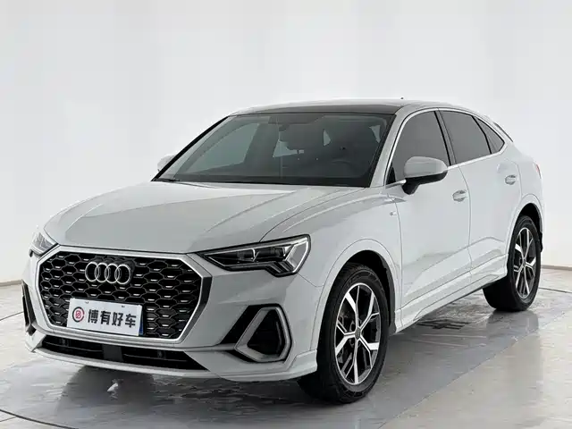 Audi Audi Q3 Sportback Audi Q3 Sportback 2020 40 Tfsi Fashion — фото