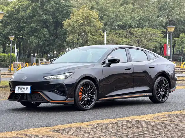 Chang'An Changan Uni-V Changan Uni-V 2025 Third Generation 2.0t Powerful Model