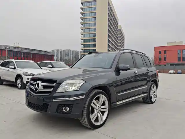 Mercedes-Benz Mercedes-Benz Glk-Class (Imported) Mercedes-Benz Glk-Class Imported 2011 Glk 300 4matic Fashion Model