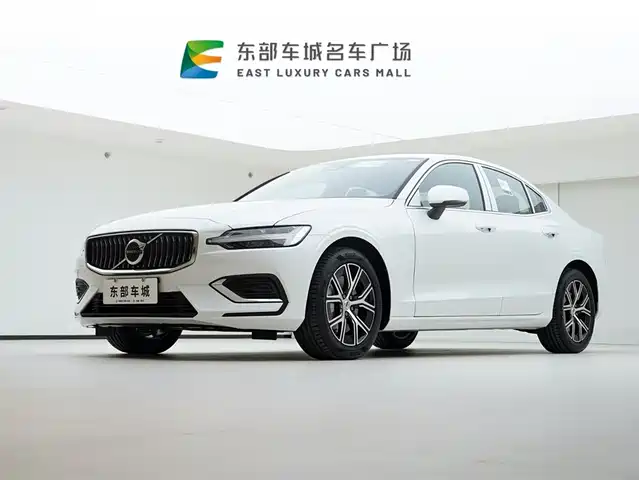 Volvo Volvo S60 Volvo S60 2026 B4 Zhiyi Luxury Edition — фото