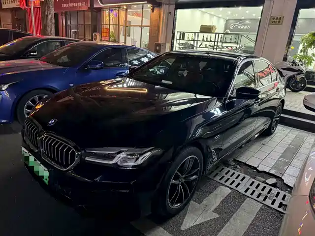 Bmw Bmw 5 Series New Energy Bmw 5 Series New Energy 2022 Model 2 535le Luxury Package — фото