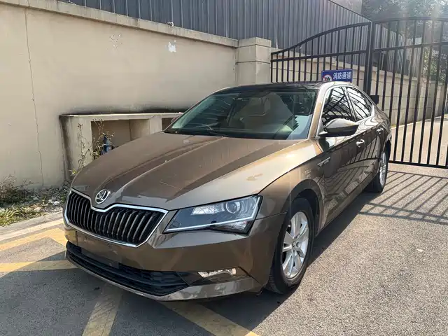 Skoda Speedy Superb 2016 Tsi280 Dsg Forward Version
