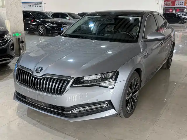 Skoda Speedy Superb 2023 Facelift Tsi280 Dsg Exclusive Version — фото