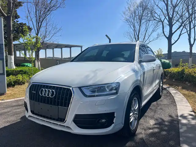 Audi Audi Q3 Audi Q3 2016 35 Tfsi Collector'S Edition Comfortable — фото