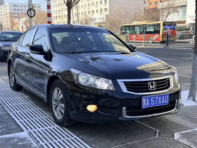 Honda Accord Accord 2010 2.0l Mt — фото