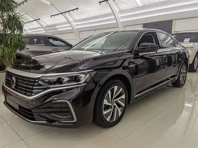 Volkswagen Passat New Energy Passat New Energy 2022 430phev Hybrid Elite Edition — фото