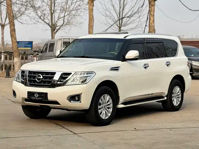 Nissan Patrol Patrol 2018 4.0l Flagship Model — фото