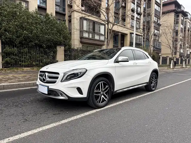 Mercedes-Benz Mercedes-Benz Gla Mercedes-Benz Gla 2017 Gla 220 4matic Fashion Model — фото