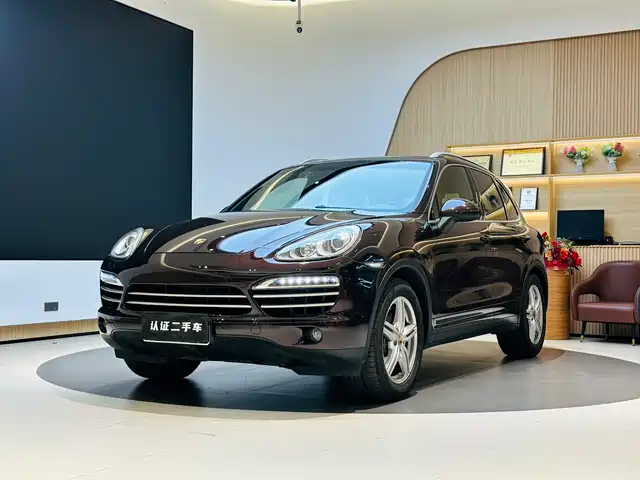 Porsche Cayenne Cayenne 2014 Cayenne Platinum Edition 3.0t