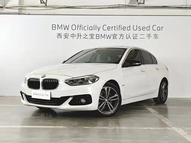Bmw Bmw 1 Series Bmw 1 Series 2018 118i Sports — фото