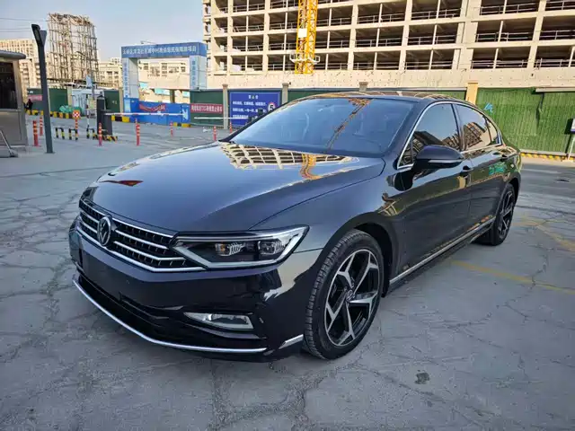 Volkswagen Magotan Magotan 2023 2 Million Commemorative Edition 330tsi Dsg Leading Model — фото