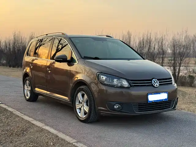 Volkswagen Touran Touran 2011 1.4t Dsg Zhizhen Edition 5 Seats
